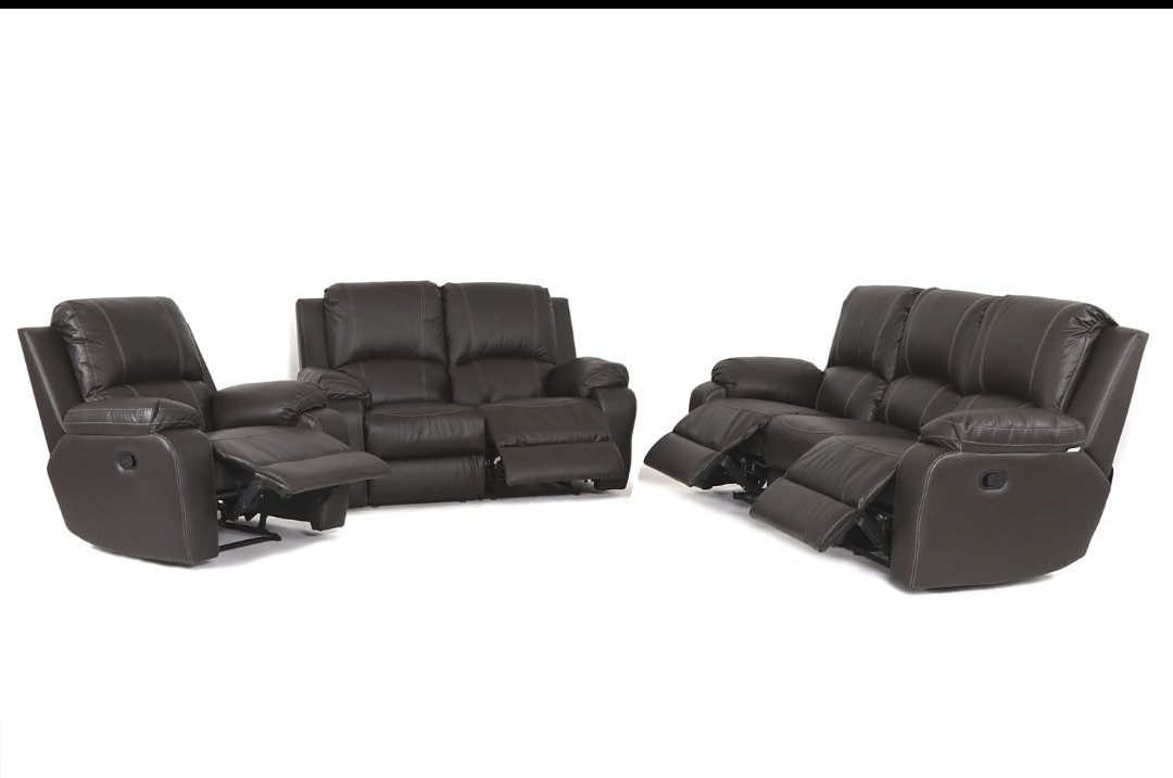 3 seater black leather recliner