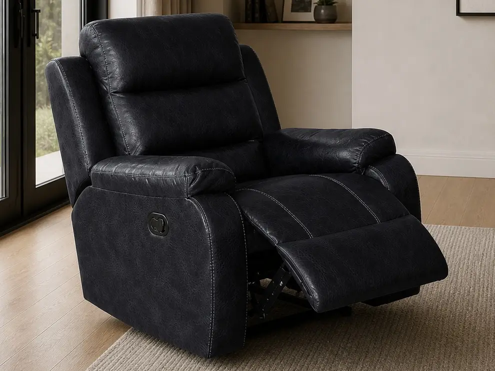 Lola Single Recliner Black